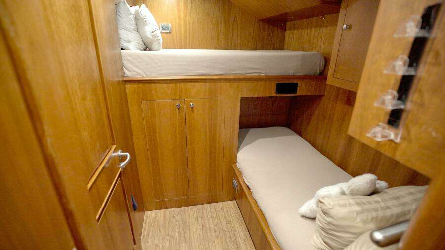 HOMECOMING 136ft Horizon Yacht For Sale