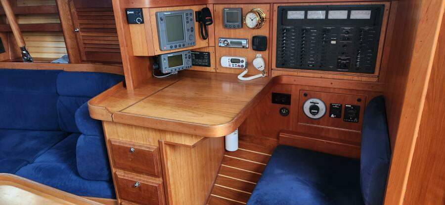 Renown 40ft Sabre Yacht For Sale