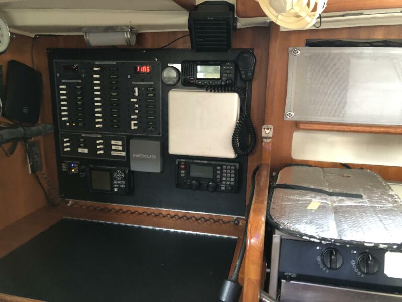 2009 Caliber LRC SE