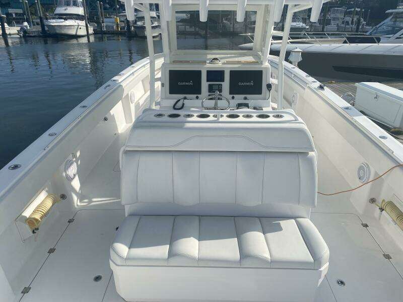 40ft Invincible Yacht For Sale