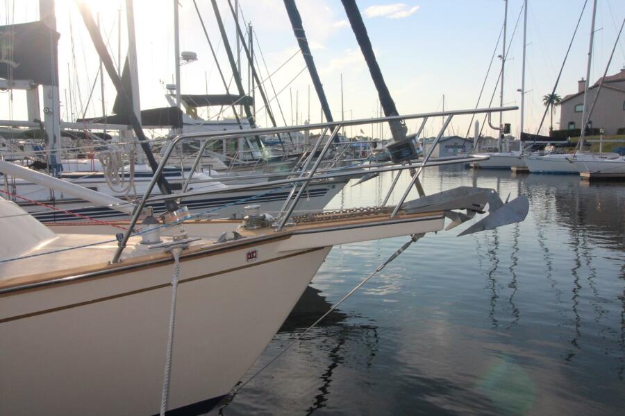 1996 Island Packet 37