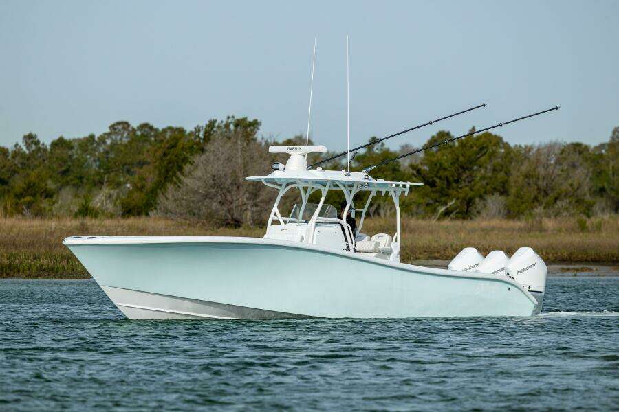 34ft Yellowfin Yacht For Sale