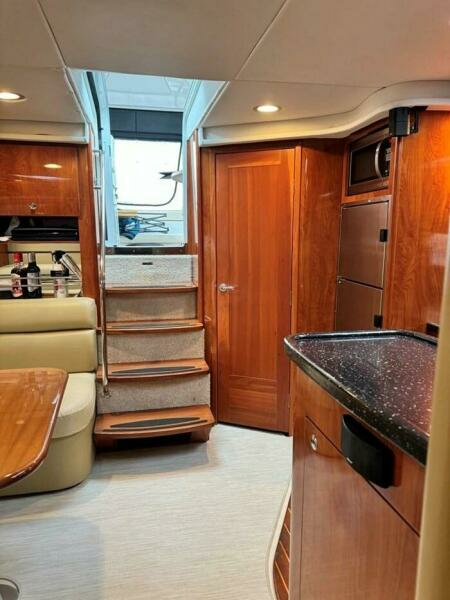 45ft Four Winns Yacht For Sale