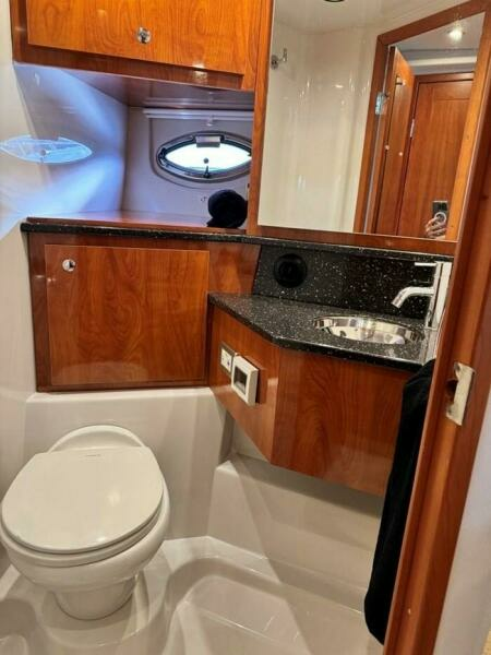 45ft Four Winns Yacht For Sale