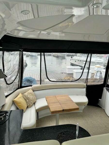45ft Four Winns Yacht For Sale