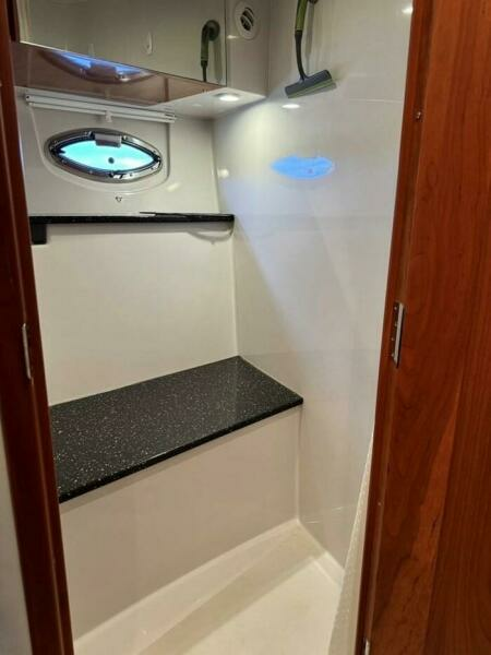 45ft Four Winns Yacht For Sale