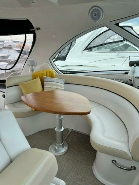 45ft Four Winns Yacht For Sale