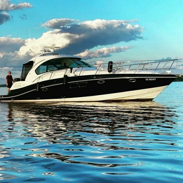 45ft Four Winns Yacht For Sale