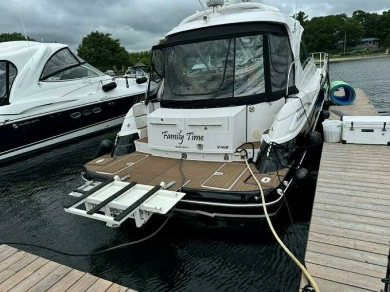 45ft Four Winns Yacht For Sale