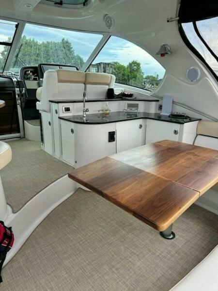 45ft Four Winns Yacht For Sale