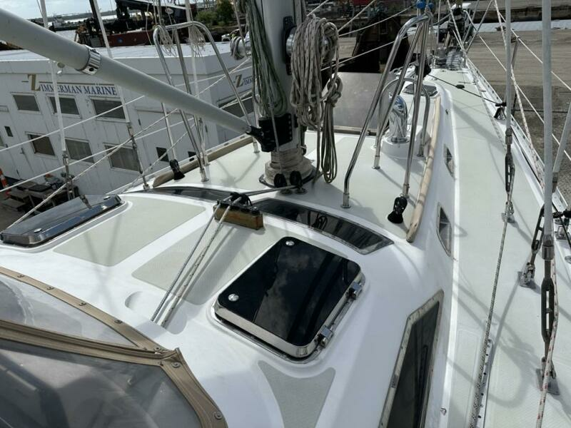 NOMAD 46ft Hylas Yacht For Sale
