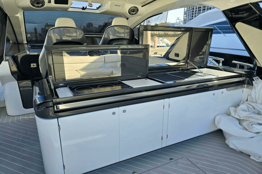 MAKING MEMORIES II 47ft Azimut Yacht For Sale