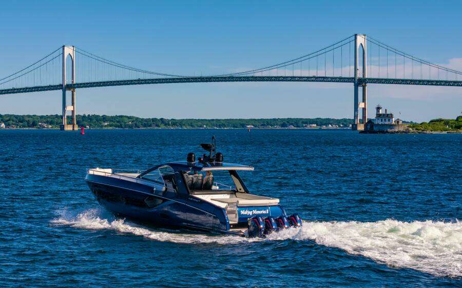 MAKING MEMORIES II 47ft Azimut Yacht For Sale