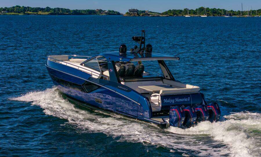 MAKING MEMORIES II 47ft Azimut Yacht For Sale