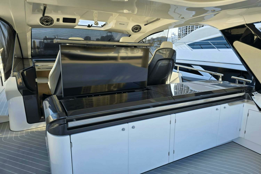 MAKING MEMORIES II 47ft Azimut Yacht For Sale