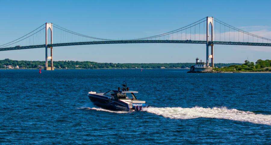 MAKING MEMORIES II 47ft Azimut Yacht For Sale