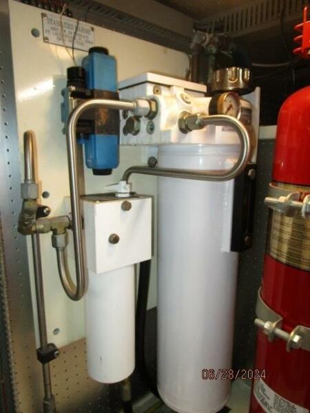 49' DeFever stabilizer system