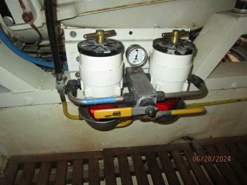 49' DeFever starboard Racor fuel filters