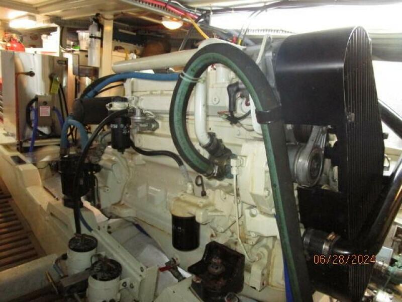 49' DeFever port main engine