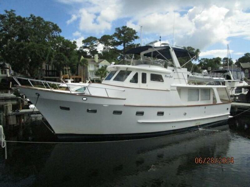 49' DeFever port forward profile3