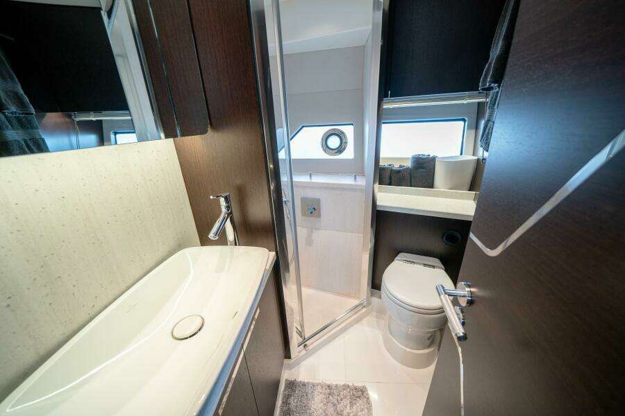 Tango Lima 60ft Sunseeker Yacht For Sale