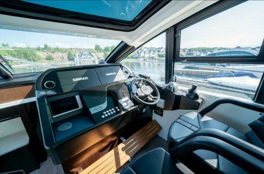 Tango Lima 60ft Sunseeker Yacht For Sale Tango Lima 60ft Sunseeker Yacht For Sale