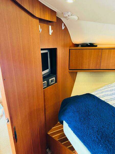 Why Knot 39ft Tiara Yachts Yacht For Sale