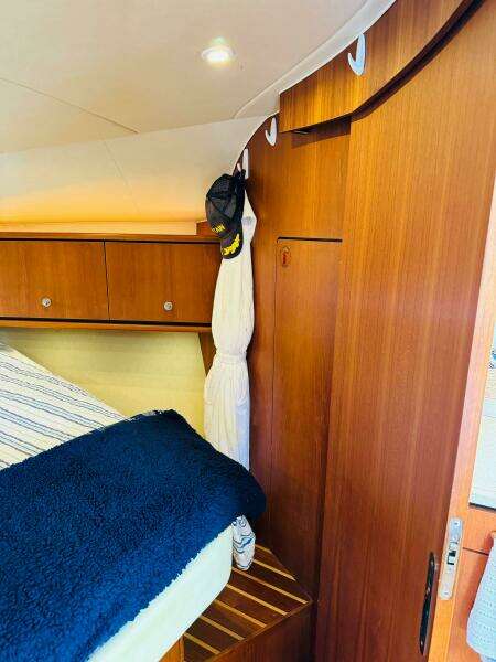 Why Knot 39ft Tiara Yachts Yacht For Sale