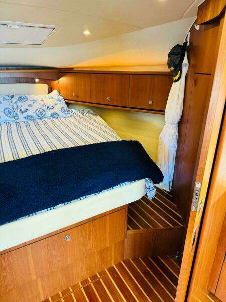 Why Knot 39ft Tiara Yachts Yacht For Sale