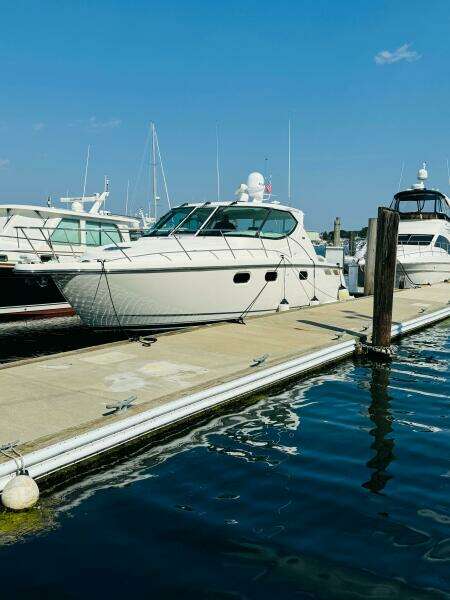 Why Knot 39ft Tiara Yachts Yacht For Sale