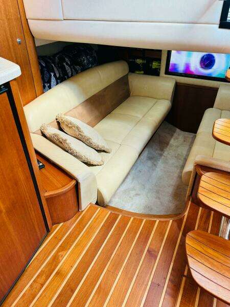 Why Knot 39ft Tiara Yachts Yacht For Sale