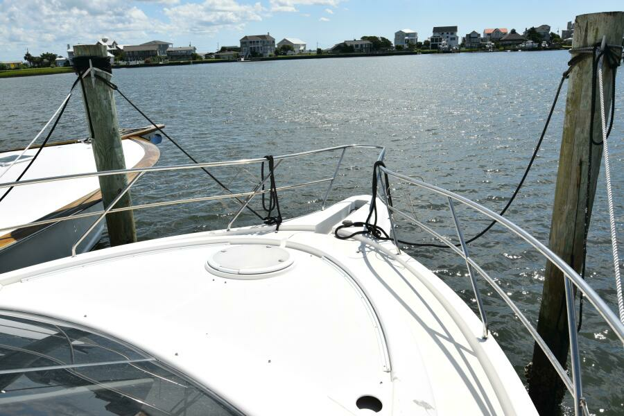 NAUTI  DOGZ 43ft Silverton Yacht For Sale