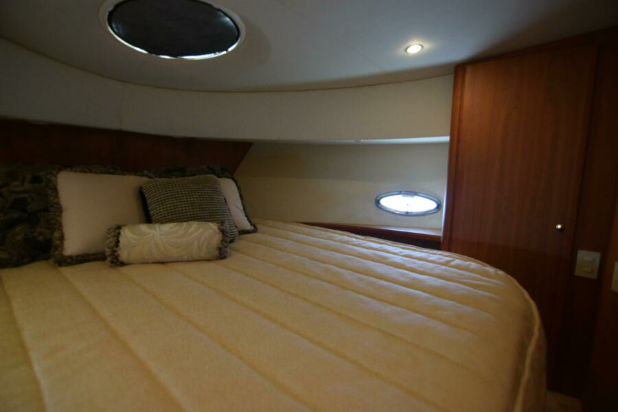 NAUTI  DOGZ 43ft Silverton Yacht For Sale