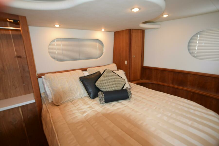 NAUTI  DOGZ 43ft Silverton Yacht For Sale