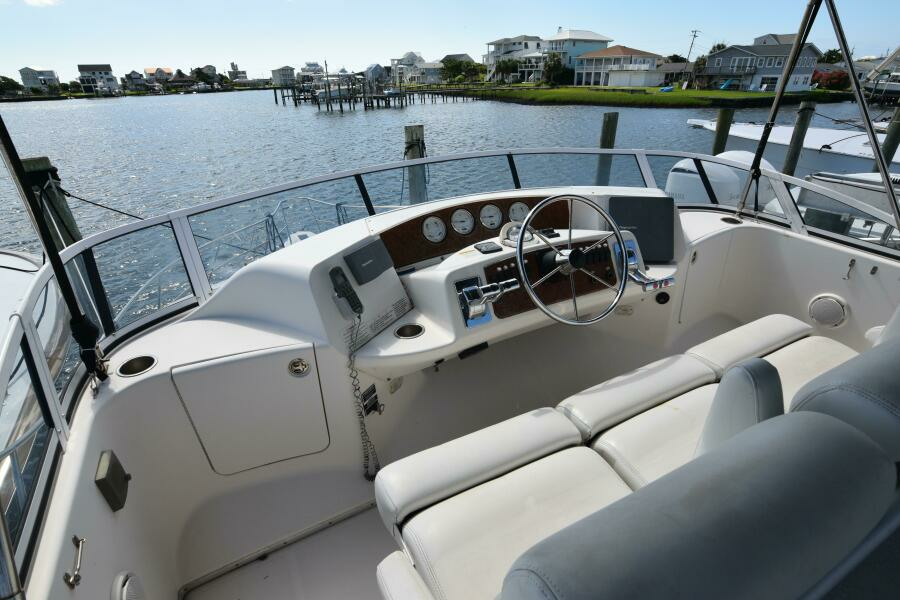 NAUTI  DOGZ 43ft Silverton Yacht For Sale