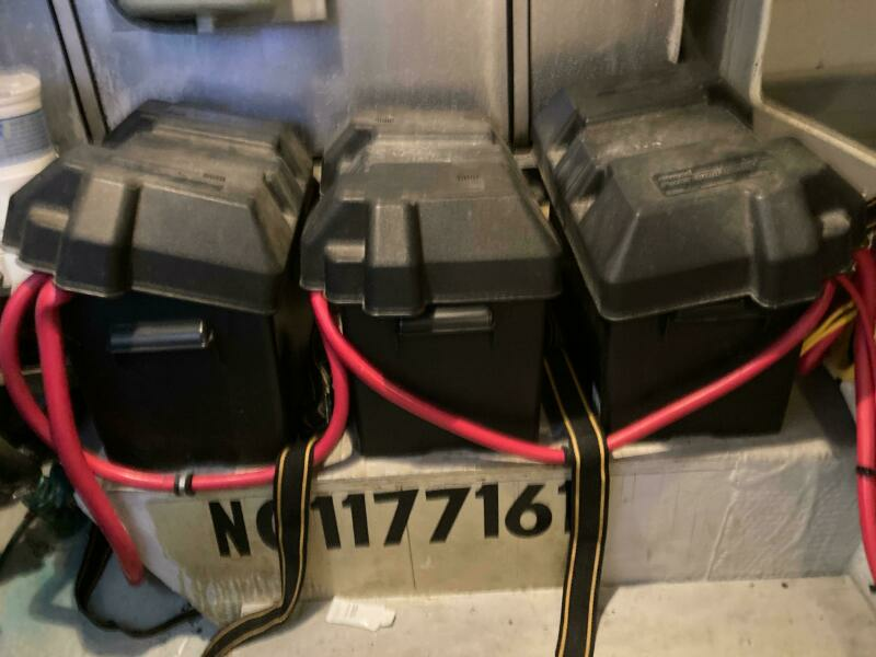 NAUTI  DOGZ 43ft Silverton Yacht For Sale