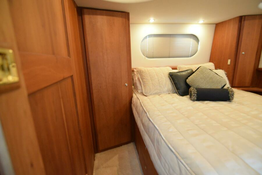 NAUTI  DOGZ 43ft Silverton Yacht For Sale