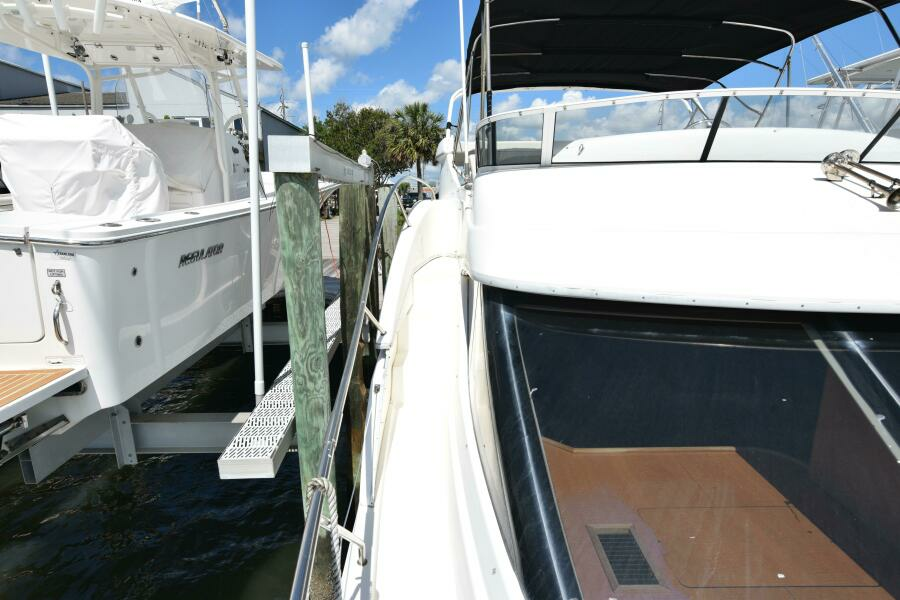 NAUTI  DOGZ 43ft Silverton Yacht For Sale