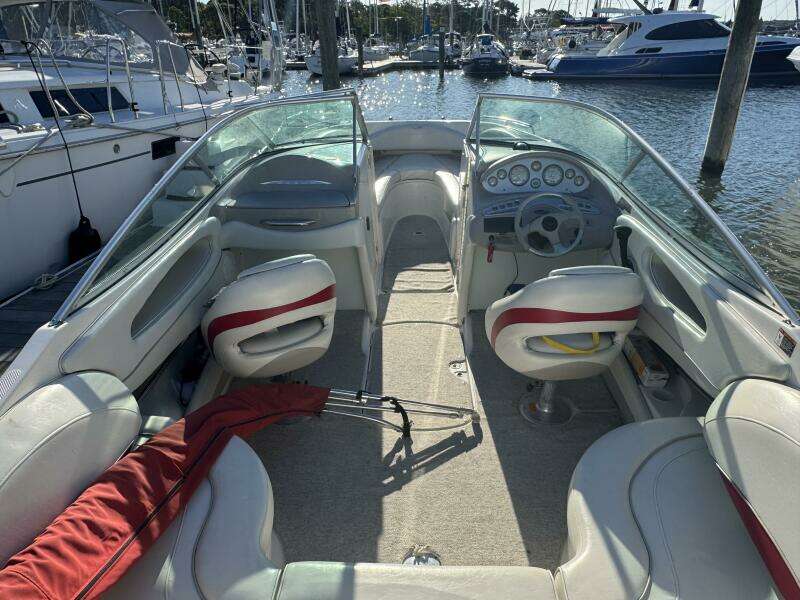24ft Maxum Yacht For Sale
