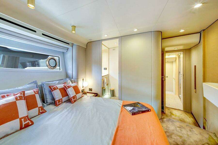 Transcendence 78ft Azimut Yacht For Sale Transcendence 78ft Azimut Yacht For Sale