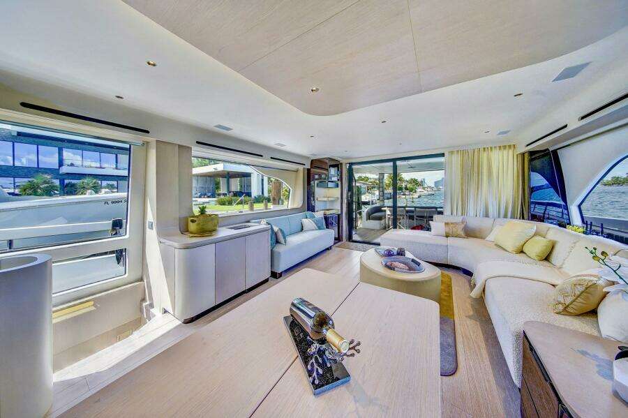 Transcendence 78ft Azimut Yacht For Sale