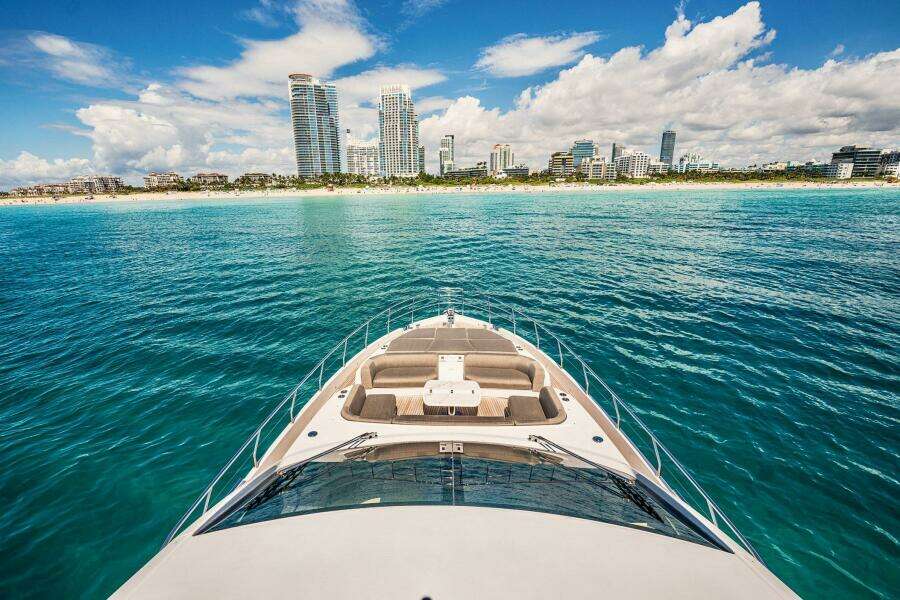 Transcendence 78ft Azimut Yacht For Sale