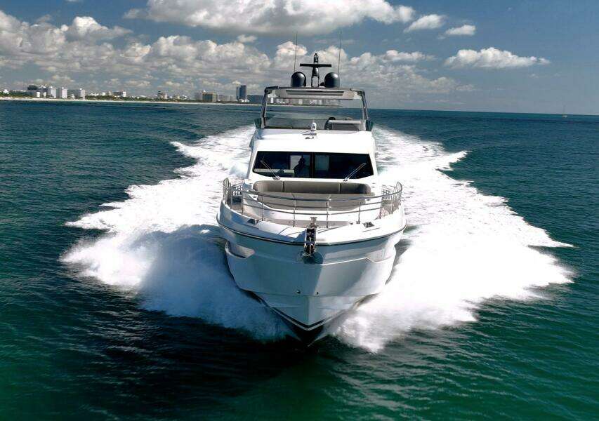 Transcendence 78ft Azimut Yacht For Sale Transcendence 78ft Azimut Yacht For Sale