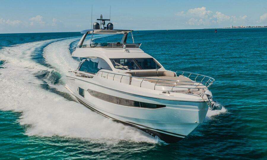 Transcendence 78ft Azimut Yacht For Sale Transcendence 78ft Azimut Yacht For Sale