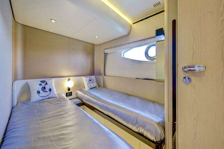 Transcendence 78ft Azimut Yacht For Sale