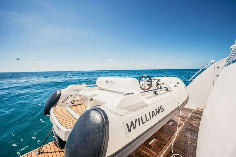 Transcendence 78ft Azimut Yacht For Sale