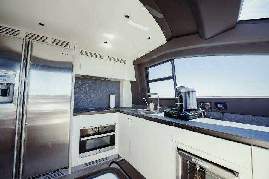 Transcendence 78ft Azimut Yacht For Sale Transcendence 78ft Azimut Yacht For Sale