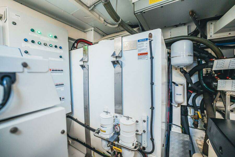 Transcendence 78ft Azimut Yacht For Sale Transcendence 78ft Azimut Yacht For Sale