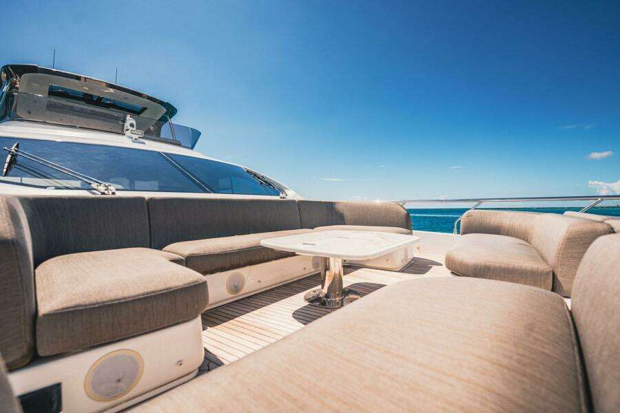 Transcendence 78ft Azimut Yacht For Sale Transcendence 78ft Azimut Yacht For Sale