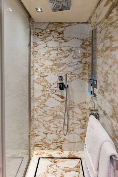 VIP Stateroom Ensuite Shower